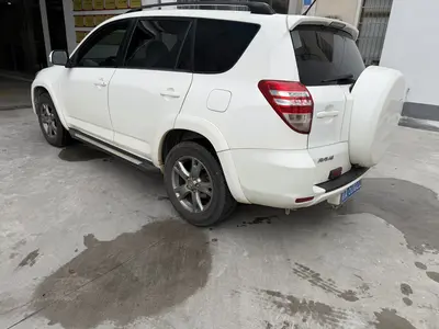 Toyota RAV4 2011 2.0L AutoClassic