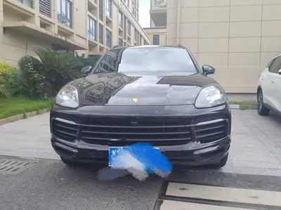 保时捷 Cayenne 2023款 卡宴 3.0T 铂金版 thumbnail 3