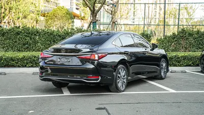 Lexus ES 2021 200 Excellence thumbnail 5