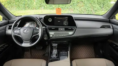 Lexus ES 2021 200 Excellence thumbnail 17