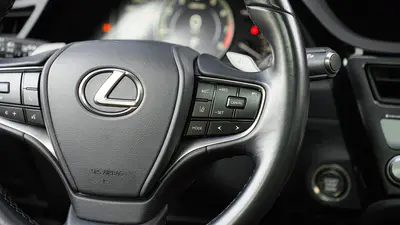 Lexus ES 2021 200 Excellence thumbnail 22