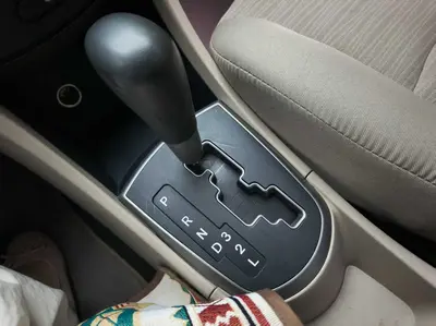 现代 瑞纳 2014款 1.4L 自动智能型GLS thumbnail 7