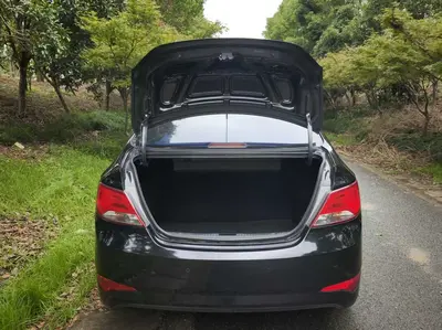 现代 瑞纳 2014款 1.4L 自动智能型GLS thumbnail 16