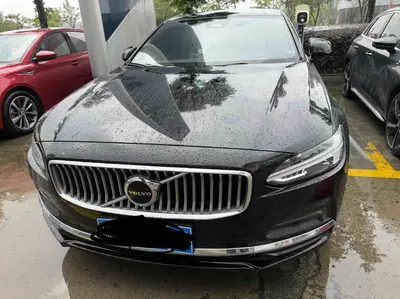 Volvo S90 2024 B5 ZhiyiLuxury thumbnail 3