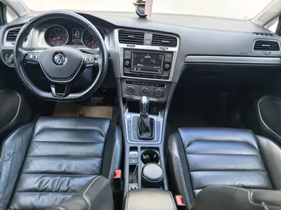 Volkswagen Golf 2015 1.4TSI Auto Comfort thumbnail 8