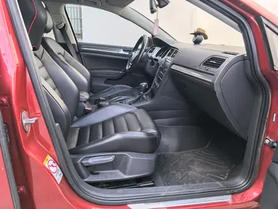 Volkswagen Golf 2015 1.4TSI Auto Comfort thumbnail 11