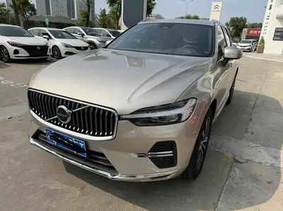 沃尔沃 XC60 2024款 B5 四驱智远豪华版 thumbnail 1