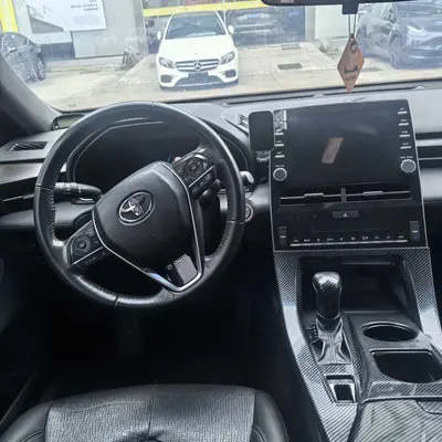 Toyota Avalon 2019 2.0L Luxury thumbnail 4