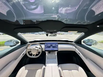 小米汽车 小米YU7 2025款 超长续航后驱版 thumbnail 7