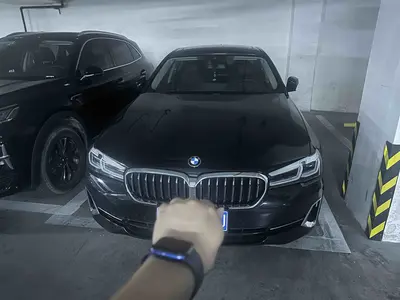 宝马 5系 2022款 530Li 领先型 豪华套装