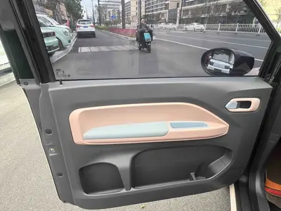Chery NEV QQ Ice Cream 2024 170km I'm sorry, but "圣代" is not a car specification or trim text. It typically means "sundae" (as in ice cream) in Chinese. Could you please provide the correct car specification text? + thumbnail 11