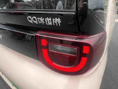 Chery NEV QQ Ice Cream 2024 170km I'm sorry, but "圣代" is not a car specification or trim text. It typically means "sundae" (as in ice cream) in Chinese. Could you please provide the correct car specification text? + thumbnail 16