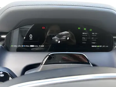 Zeekr 9X 2025 Ultra 70kWh thumbnail 10