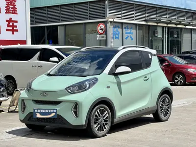 奇瑞新能源 小蚂蚁 2022款 甜粉款 半糖版 磷酸铁锂 30kW 301km thumbnail 2