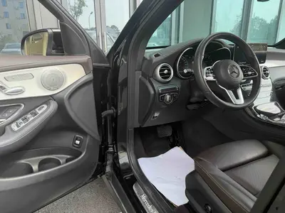 Mercedes-Benz GLC 2022 -Class GLC 260 L 4MATIC Sport thumbnail 17