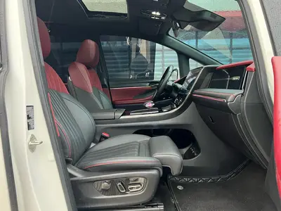 GAC Trumpchi M8 2025 Series -ClassHybrid Grandmaster Series Ultra thumbnail 10