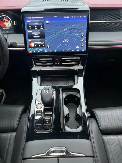 GAC Trumpchi M8 2025 Series -ClassHybrid Grandmaster Series Ultra thumbnail 17