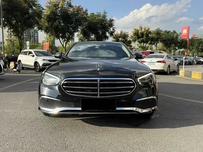 Mercedes-Benz E-Class 2023 E 260 L thumbnail 3