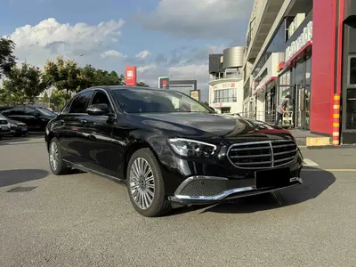 Mercedes-Benz E-Class 2023 E 260 L thumbnail 4