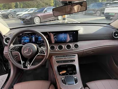 Mercedes-Benz E-Class 2023 E 260 L thumbnail 11