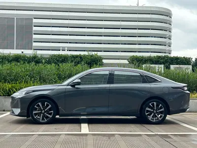 长安 逸动 2024款 1.5T GDI自动 尊贵型 thumbnail 3