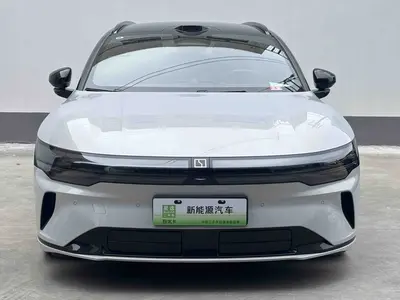 极氪 007GT 2025款 四驱智驾版 75kWh thumbnail 3