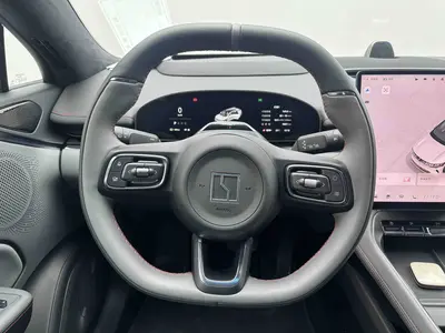 极氪 007GT 2025款 四驱智驾版 75kWh thumbnail 9