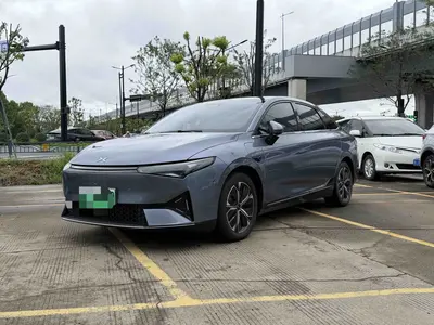 小鹏 P5 2021款 汽车P5 460E+ thumbnail 1