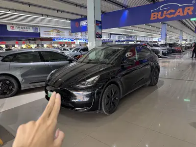 特斯拉 Model Y 2023款 后轮驱动版 thumbnail 1