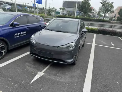 哪吒汽车 哪吒V 2022款 Pro 行业定制版