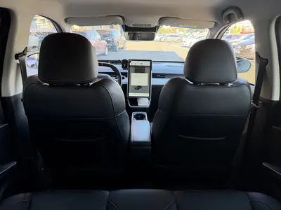 哪吒汽车 哪吒V 2022款 Pro 行业定制版 thumbnail 13