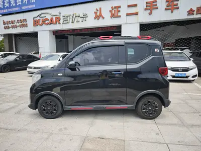 五菱汽车 宏光MINIEV 2022款 宏光MINI EV GAMEBOY 200km 玩咖款 磷酸铁锂