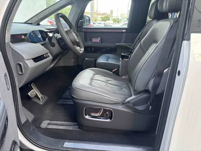 极氪 MIX 2025款 智驾版 thumbnail 5