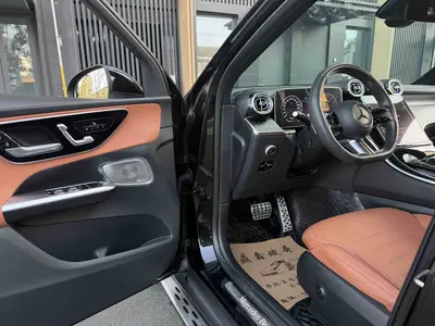 Mercedes-Benz GLC 2023 -Class Facelift GLC 300 L 4MATIC Sport 5-Seat thumbnail 16