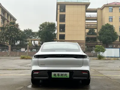 Galaxy 银河E8 2025 575km ExplorationSmart Drive thumbnail 13