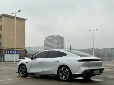 Galaxy 银河E8 2025 575km ExplorationSmart Drive thumbnail 14