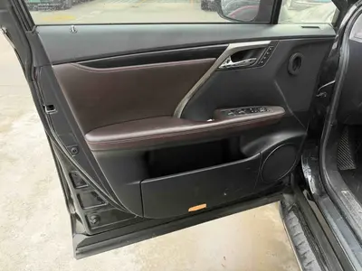 Lexus RX 2020 Facelift 300 2WD Comfort thumbnail 5