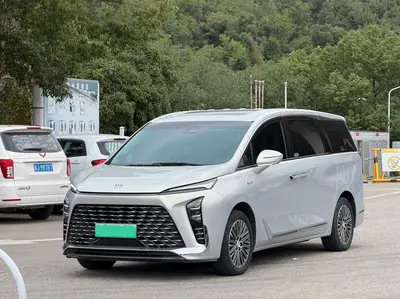 Buick GL8新能源 2024 Land Master Prestige 7-Seat thumbnail 2
