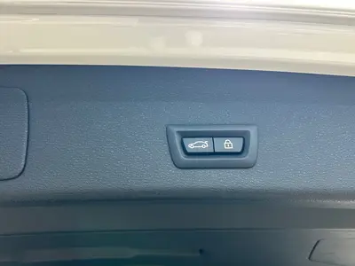 宝马 X1 2019款 sDrive18Li 尊享型 thumbnail 16