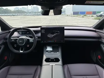 Xiaomi SU7 2026 Standard thumbnail 6