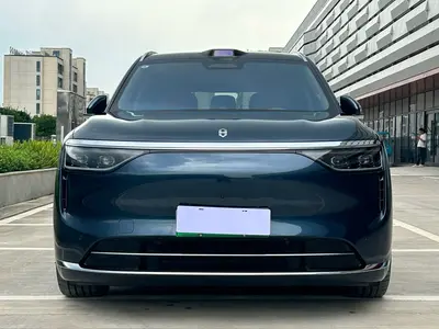 鸿蒙智行 问界M8 2025款 增程 Ultra版 53.4kWh 5座版 (192线激光雷达) thumbnail 20