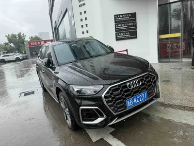 奥迪 Q5L 2022款 40T 时尚动感型 thumbnail 3