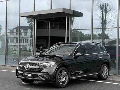 奔驰 GLC 2025款 级 改款 GLC 300 L 4MATIC 动感型 5座 thumbnail 3