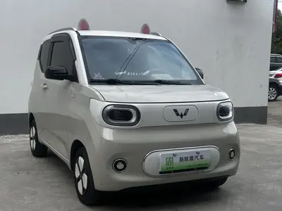 五菱汽车 宏光MINIEV 2024款 第三代 215km 进阶版 thumbnail 4