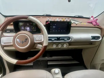 五菱汽车 宏光MINIEV 2024款 第三代 215km 进阶版 thumbnail 6