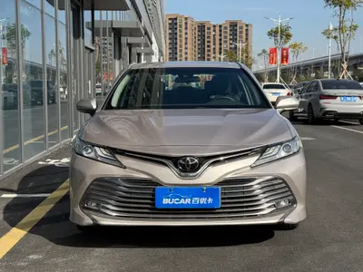 Toyota Camry 2019 2.0G Luxury Ed CNVI
