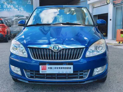 斯柯达 晶锐 2012款 1.6L 自动晶享版 thumbnail 3