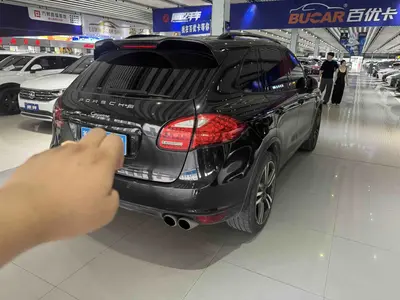 Porsche Cayenne 2011 3.0T thumbnail 6