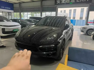 Porsche Cayenne 2011 3.0T thumbnail 1