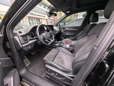 奥迪 Q5L Sportback 2023款 40 TFSI 豪华型 thumbnail 5